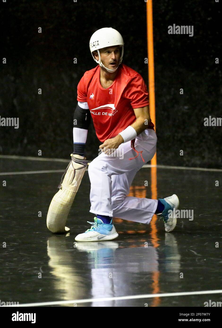 Cesta punta. Pelota sport basque. Jai-Alai Biarritz. Pays basque. France. Banque D'Images