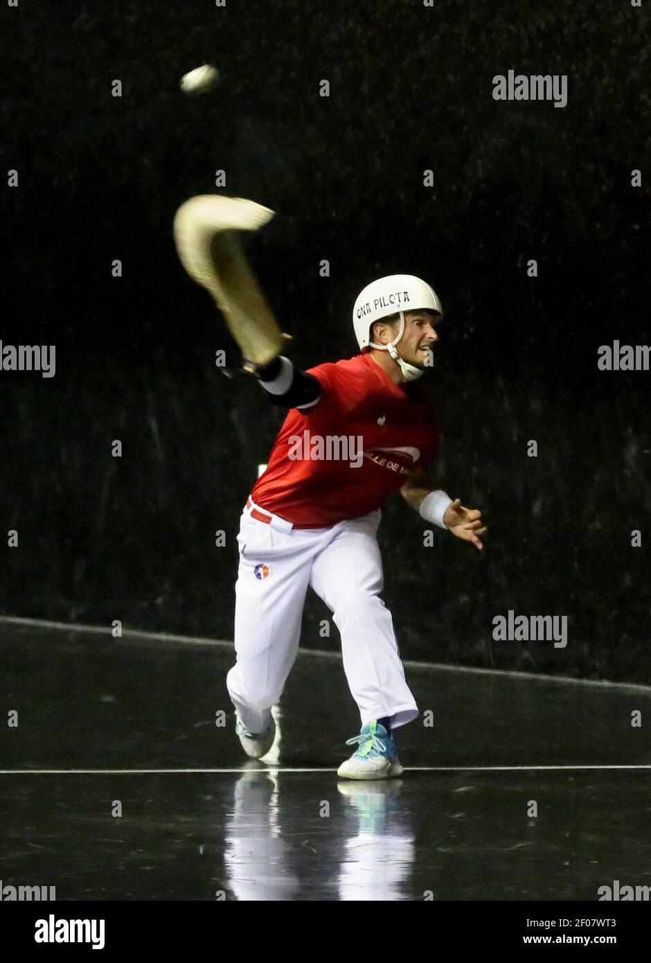 Cesta punta. Pelota sport basque. Jai-Alai Biarritz. Pays basque. France. Banque D'Images