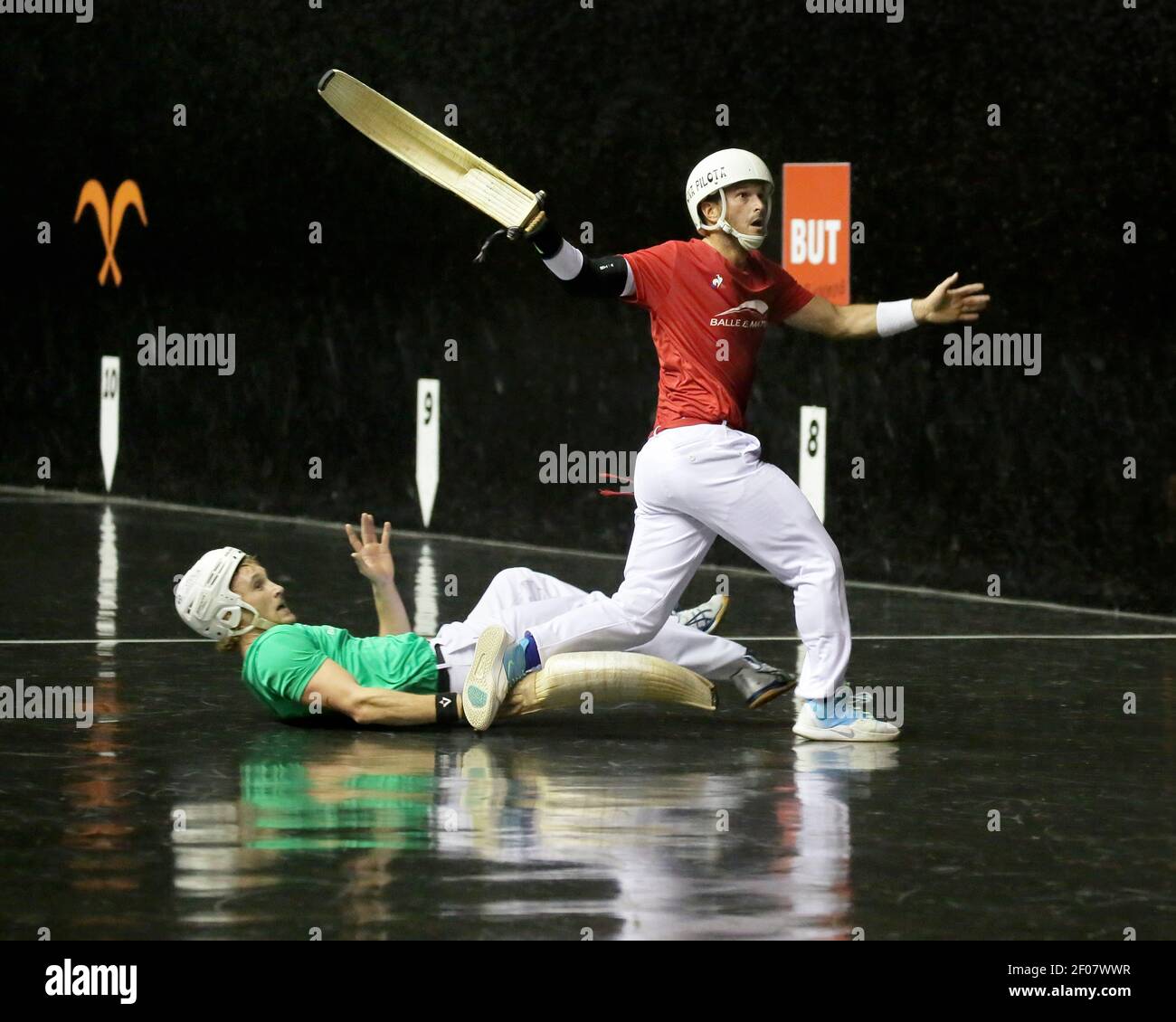 Cesta punta. Pelota sport basque. Jai-Alai Biarritz. Pays basque. France. Banque D'Images