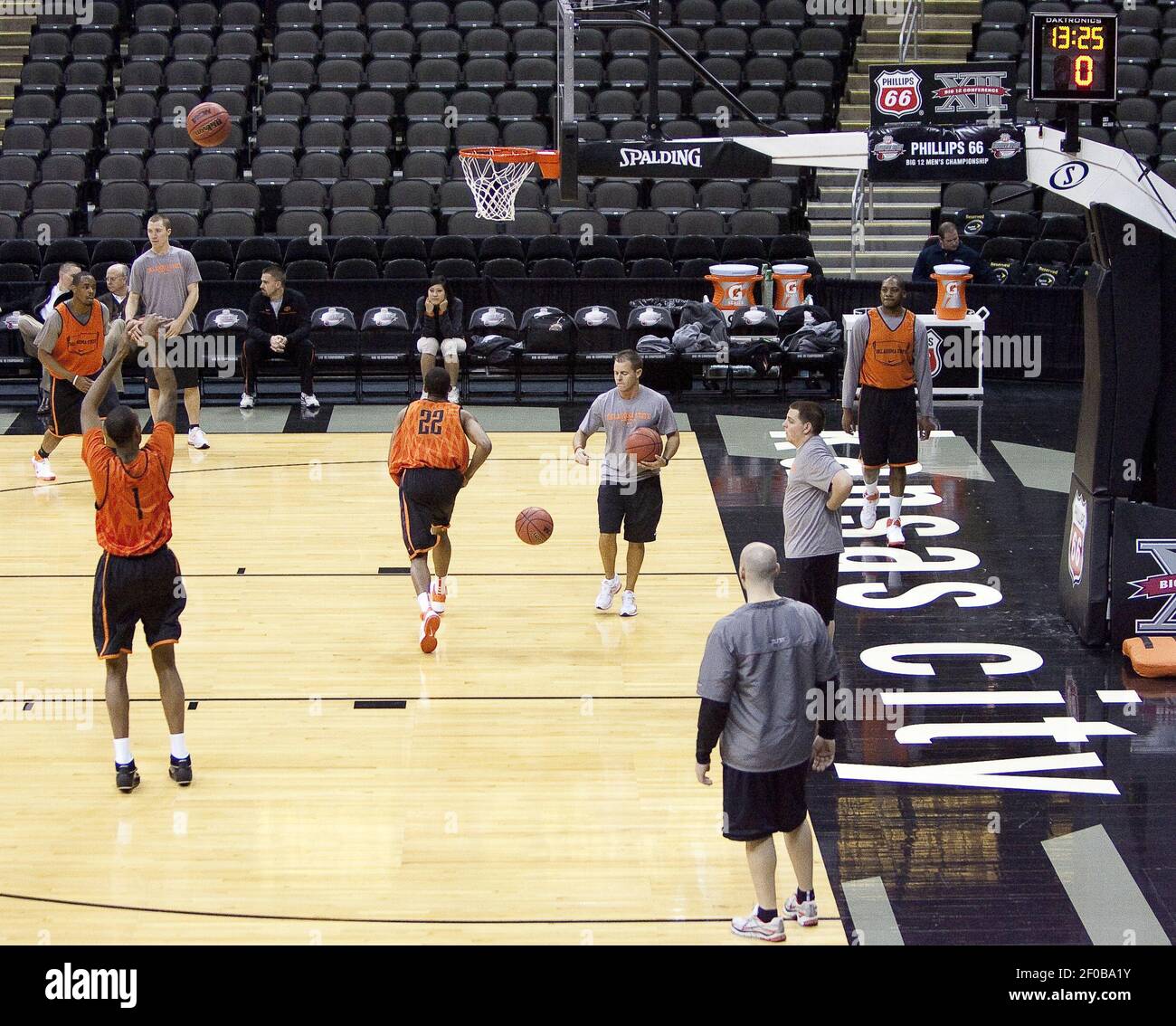 L'État d'Oklahoma a été la première équipe sur le terrain à participer