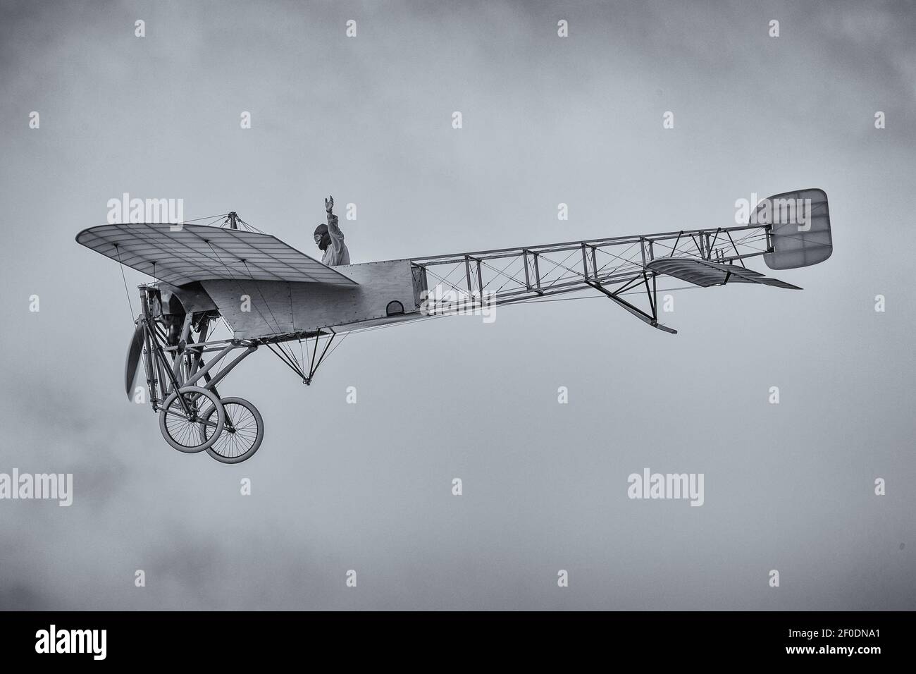Bleriot XI en vol à l'Airshow Banque D'Images