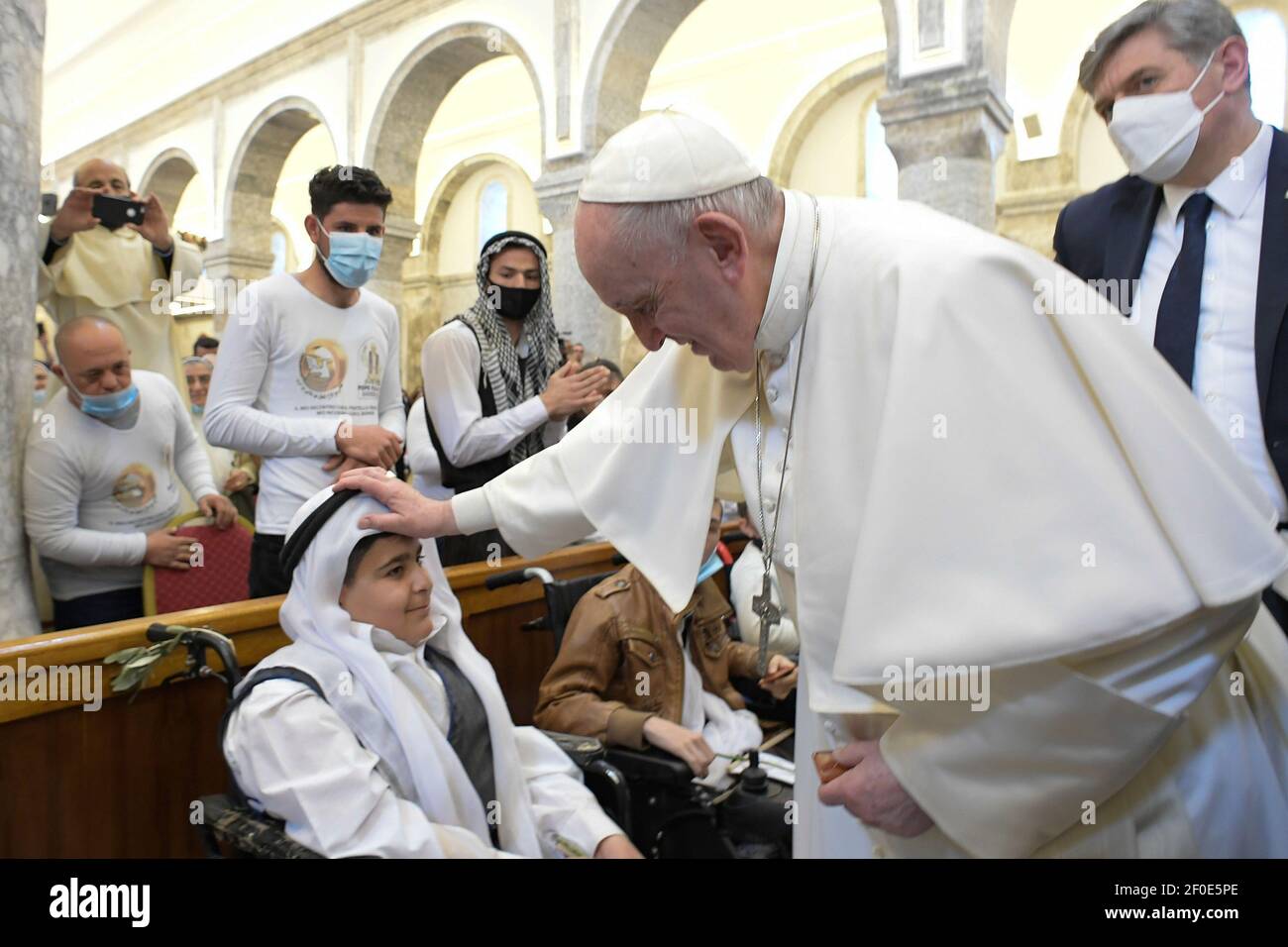 Ninive, Irak. 07e mars 2021. Mars 7.2021 : le pape François durend la visite au Churh catholique syriaque de l'Immaculée conception ( al-Tahira-l-Kubra ), tn la ville majoritairement chrétienne de Quaraqosh (Baghdeda ), dans la province de Ninive, Irak crédit: Agence de photo indépendante/Alamy Live News Banque D'Images