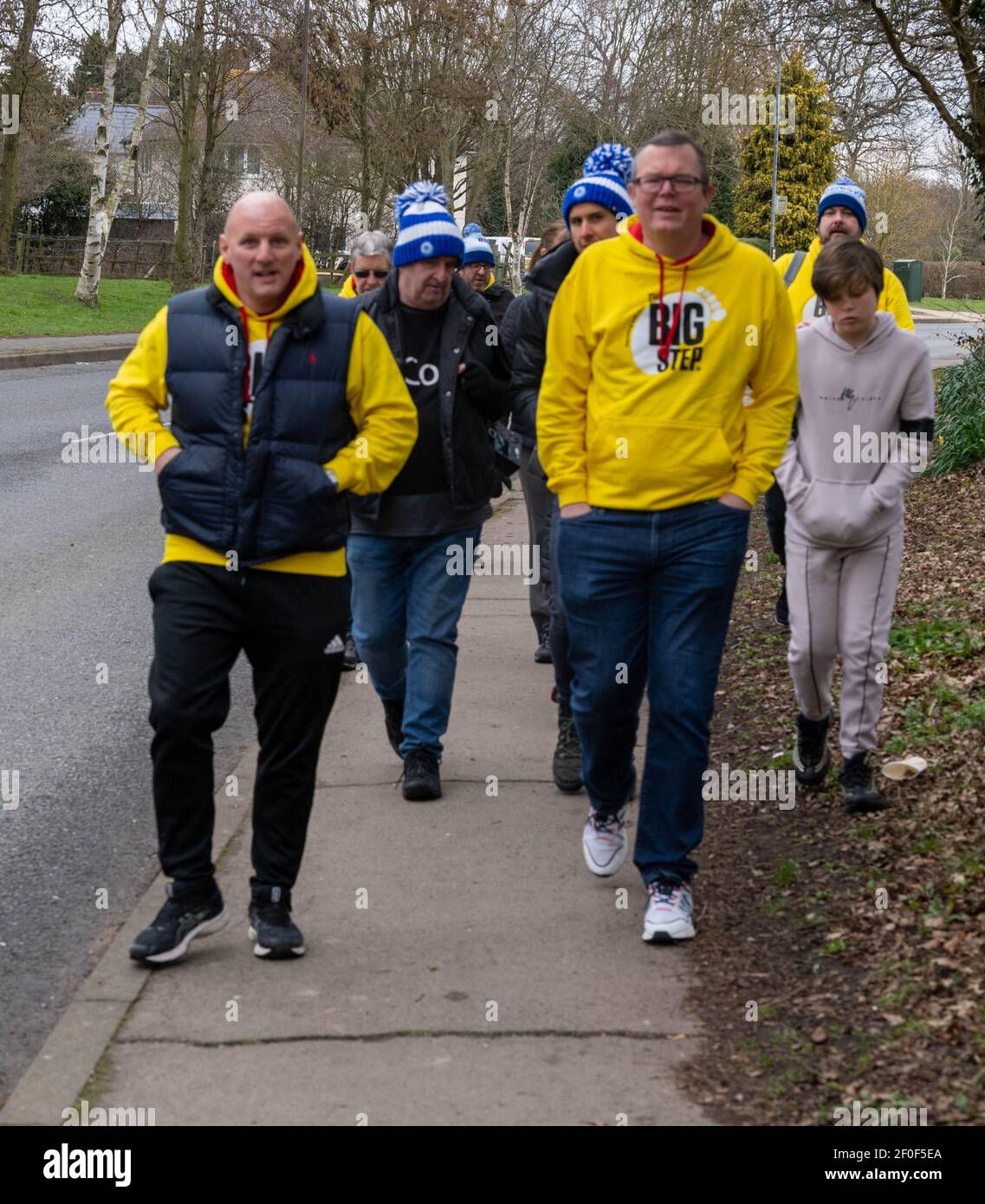 Brentwood Essex 7 mars 2021 la partie Essex de la promenade « The Big Step » a eu lieu entre le terrain du Brentwood FC à Brentwood et le terrain de football du Billericay FC. Le Big Step est une campagne fondée par des personnes avec une expérience vécue de jeu lié-mal et vise à s'attaquer à l'infiltration croissante de la publicité de jeu dans le football. Crédit : Ian Davidson/Alay Live News Banque D'Images