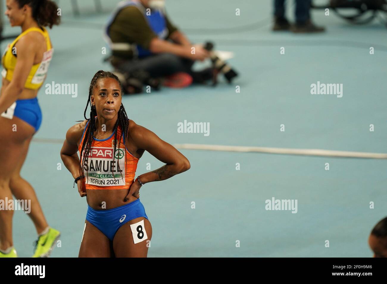 TORUN, POLOGNE - MARS 7: Jamile Samuel des pays-Bas en compétition dans le Womens 60m Round 1 Heat 5 pendant le Championnat européen d'intérieur d'athlétisme Banque D'Images
