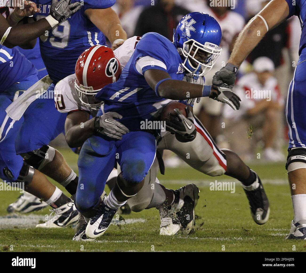 Le Kentucky qui a fait marche arrière Raymond Sanders est arrêté par le