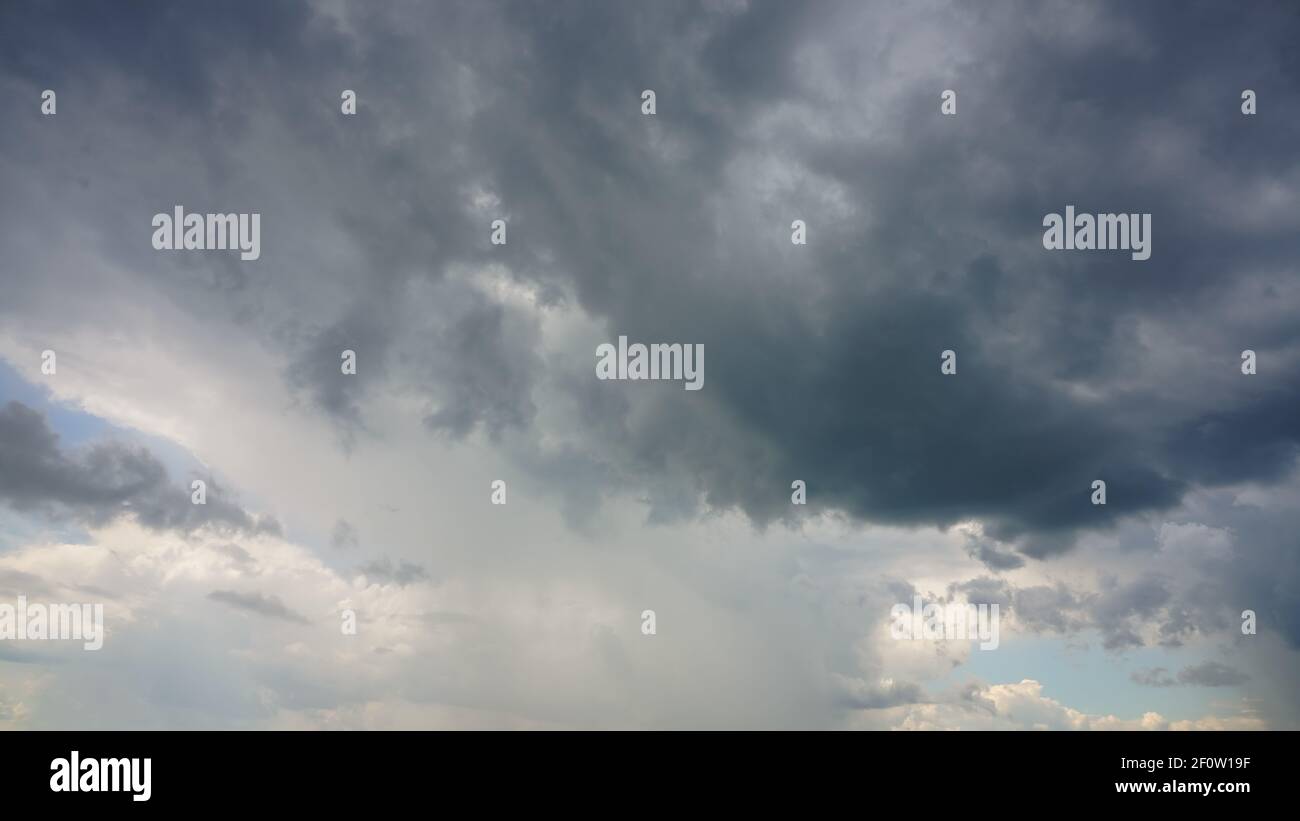 Fond naturel : ciel orageux Banque D'Images