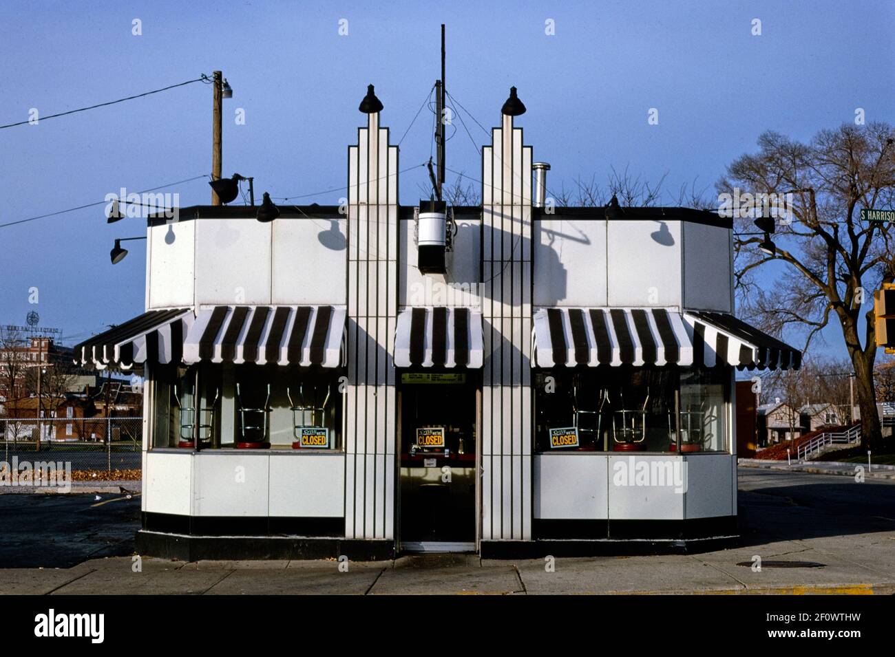 Hamburgers Powers, construits en 1933, Harrison Street fort Wayne Indiana ca. 1993 Banque D'Images