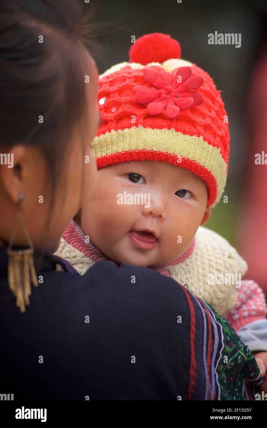 Lao Baby Banque D Image Et Photos Alamy