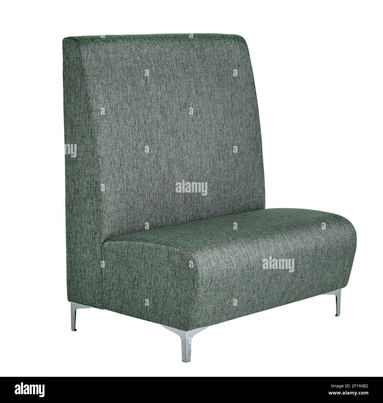 Chaise de tissus d'art gris sur un fond blanc Banque D'Images