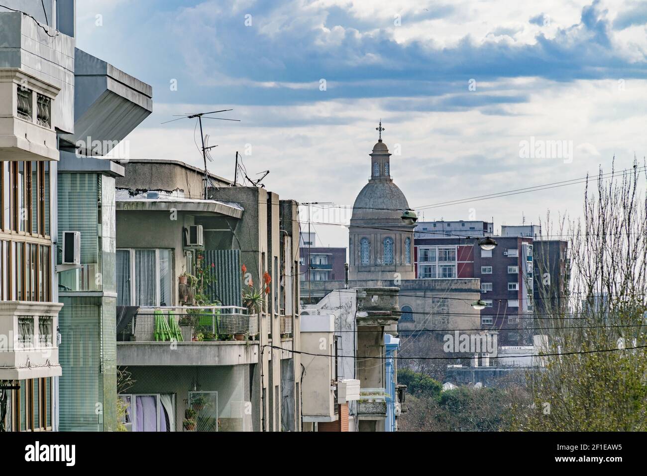 Bâtiments et église de Montevideo, Uruguay Banque D'Images