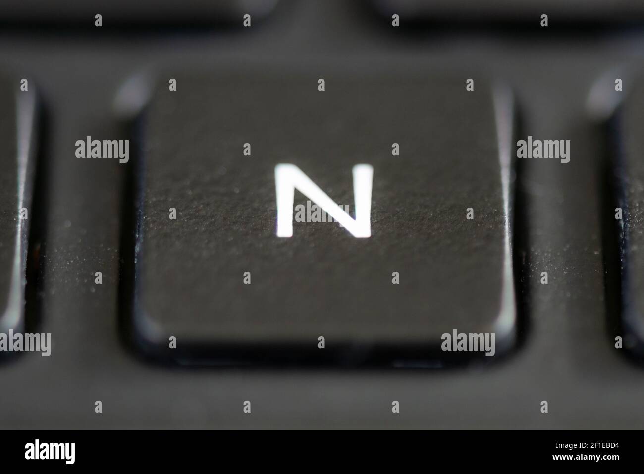 Touche N du clavier d'un ordinateur portable Photo Stock - Alamy