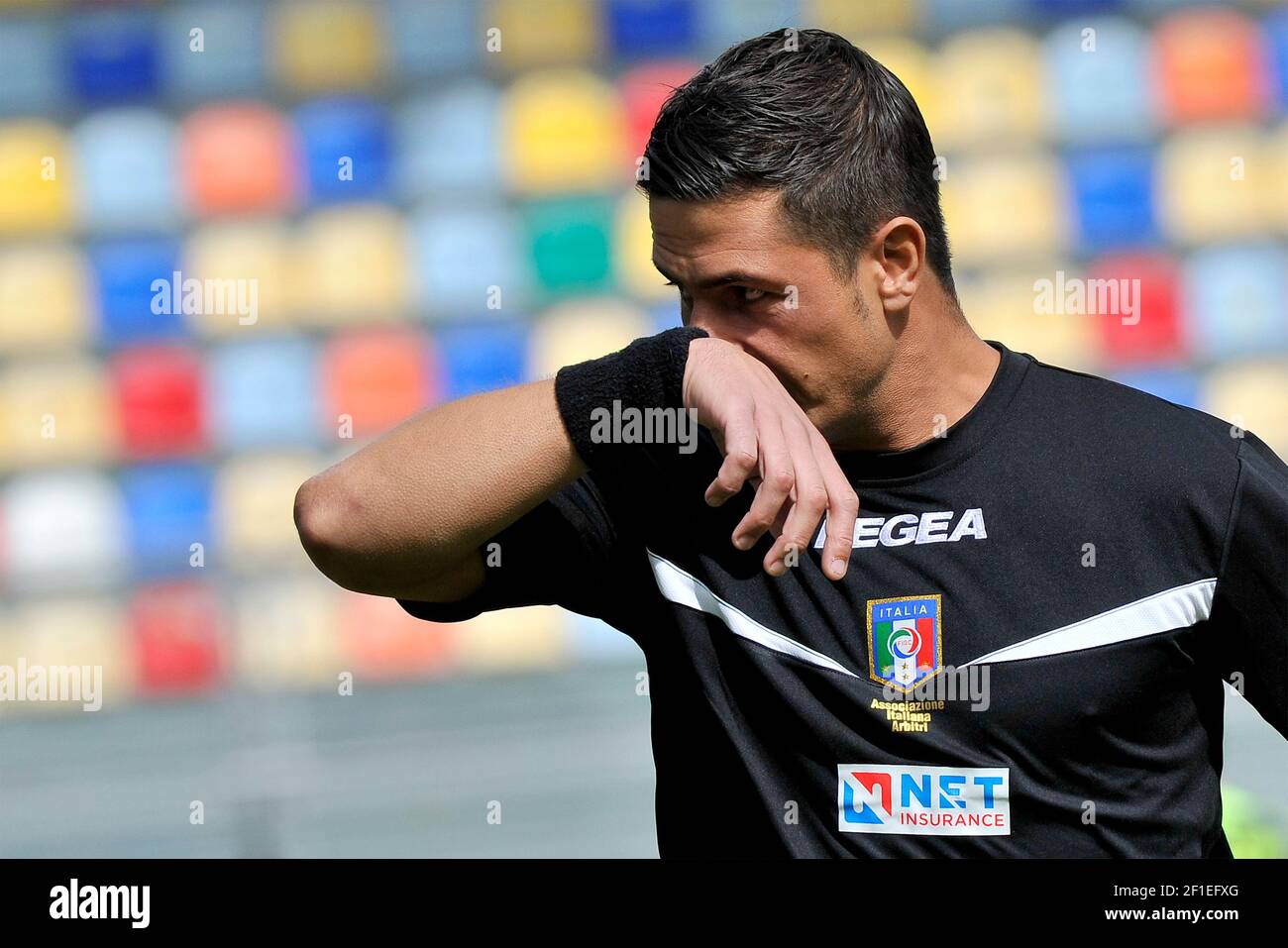 Gianluca Manganiello arbitre, lors du premier match du championnat italien de football de la série B entre Frosinone - Empoli résultat final 0-2, match p Banque D'Images