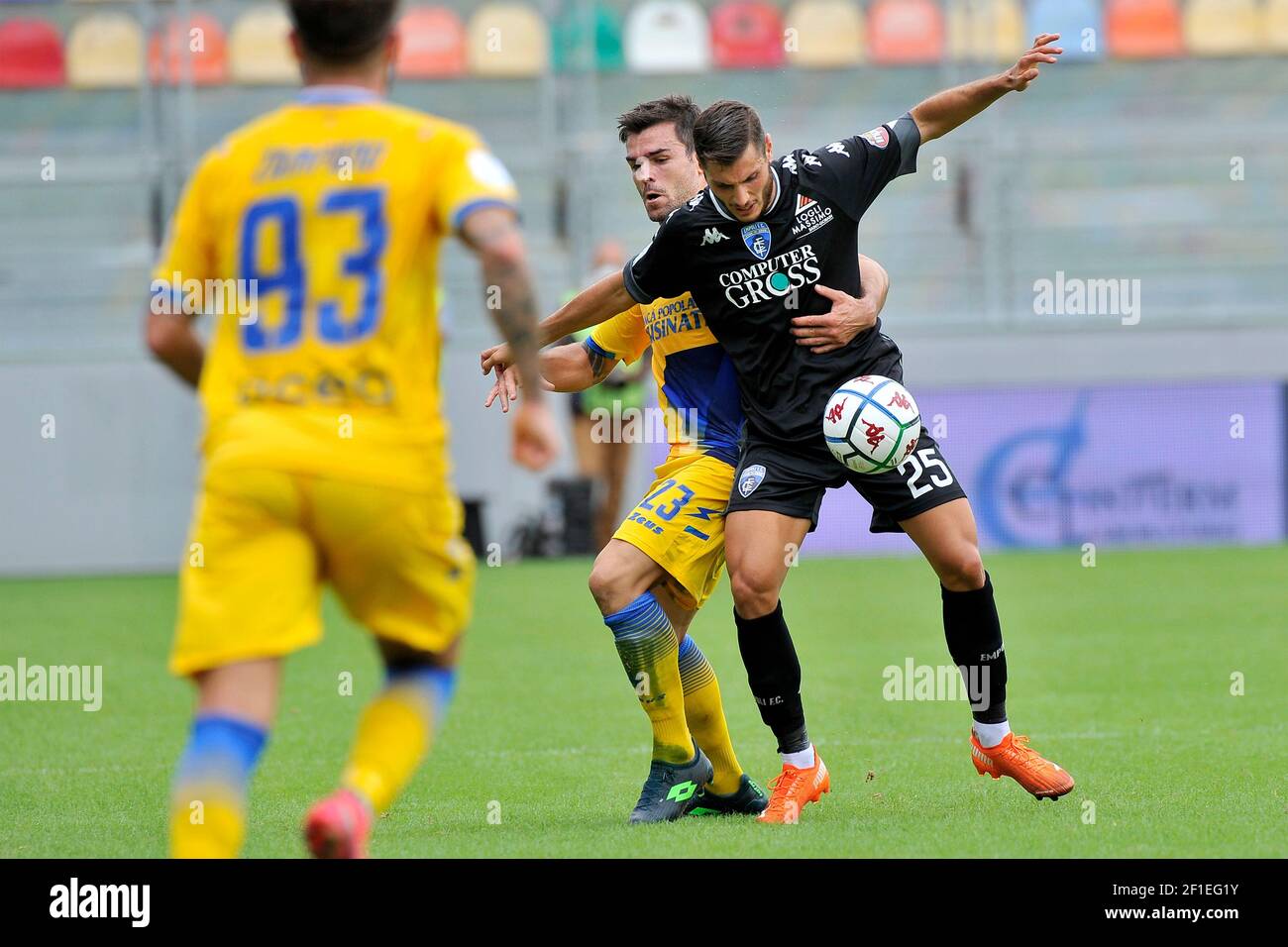 Nicolò Brightenti joueur de Frosinone et Filippo Bandinelli joueur d'Empoli, pendant le premier match de l'italien Serie B championnat de football Banque D'Images