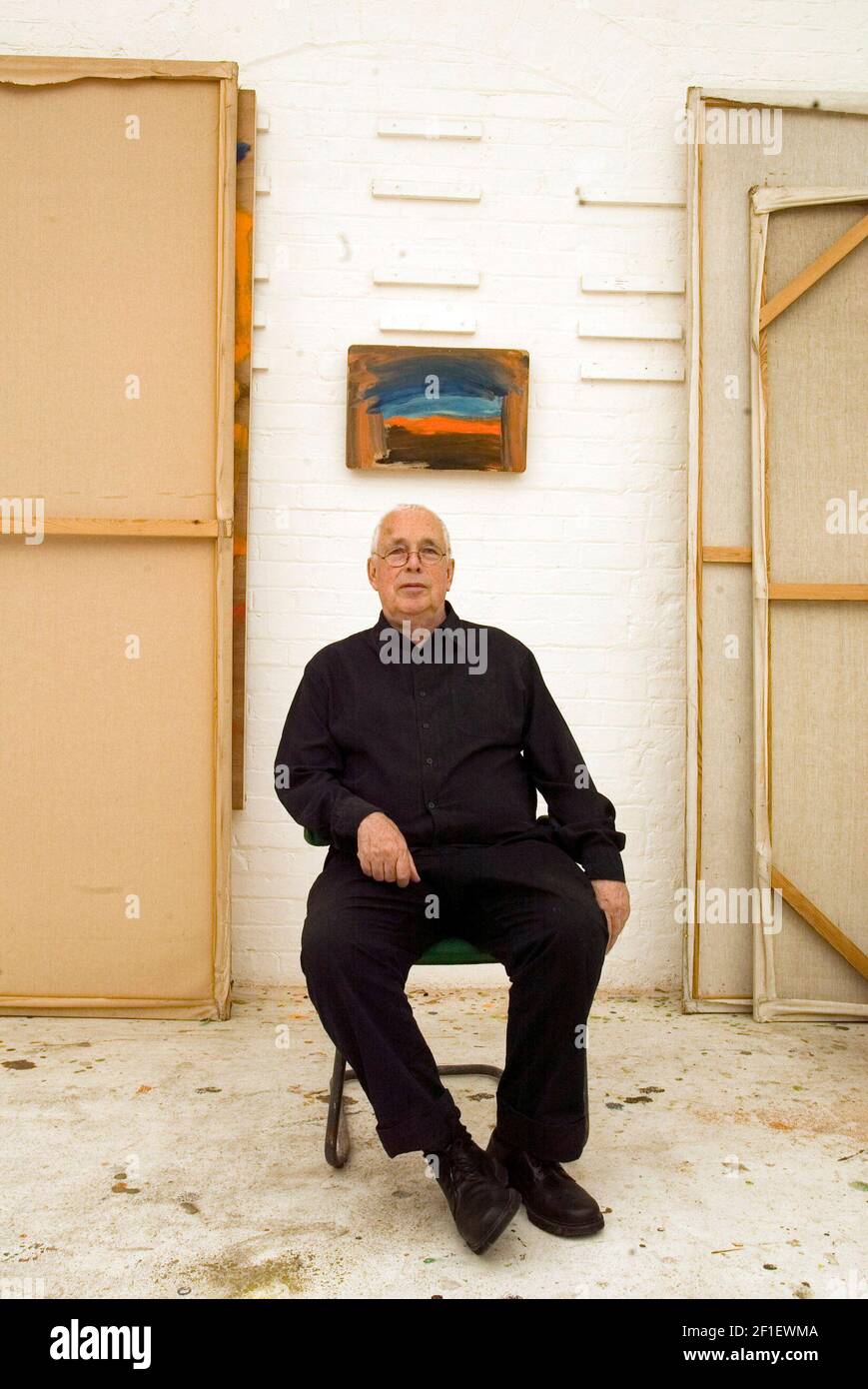 L'artiste Howard Hodgkin dans son studio dans le centre de Londres. pic David Sandison Banque D'Images