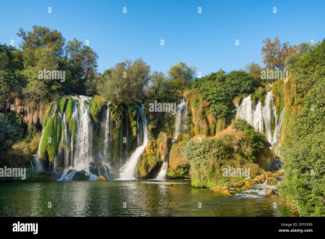 Cascade de Kravica sur la rivière Trebizat, Bosnie-Herzégovine Banque D'Images