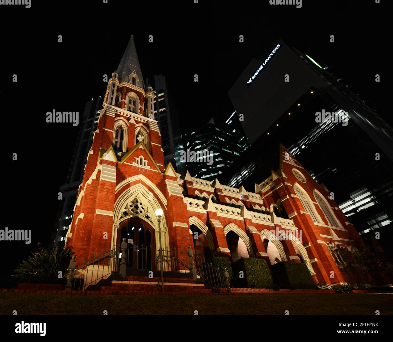 Albert Street Uniting Church at Night, Brisbane, Australie. Banque D'Images