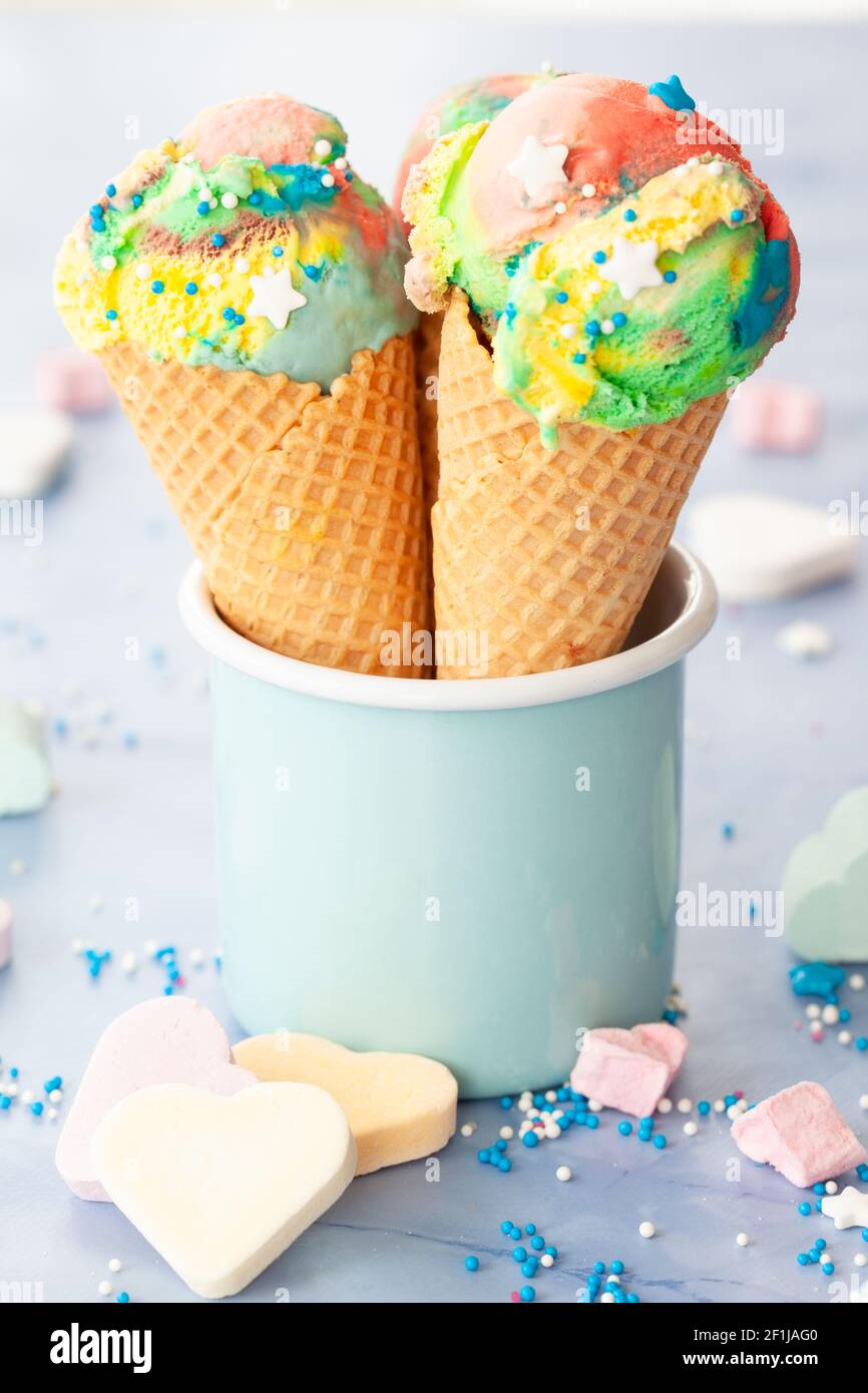 Glace colorée en gaufre Banque D'Images