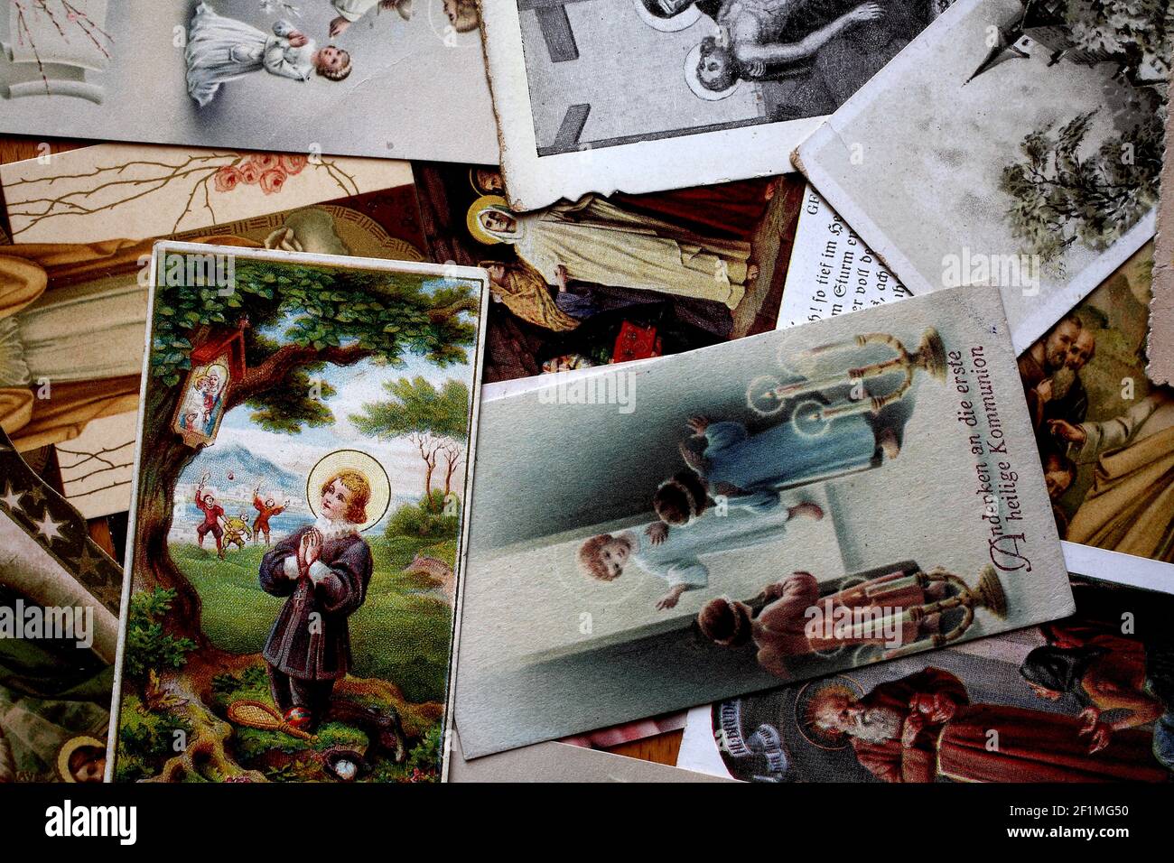 Diverses images de saints de l'église catholique, Allemagne, vers 1900