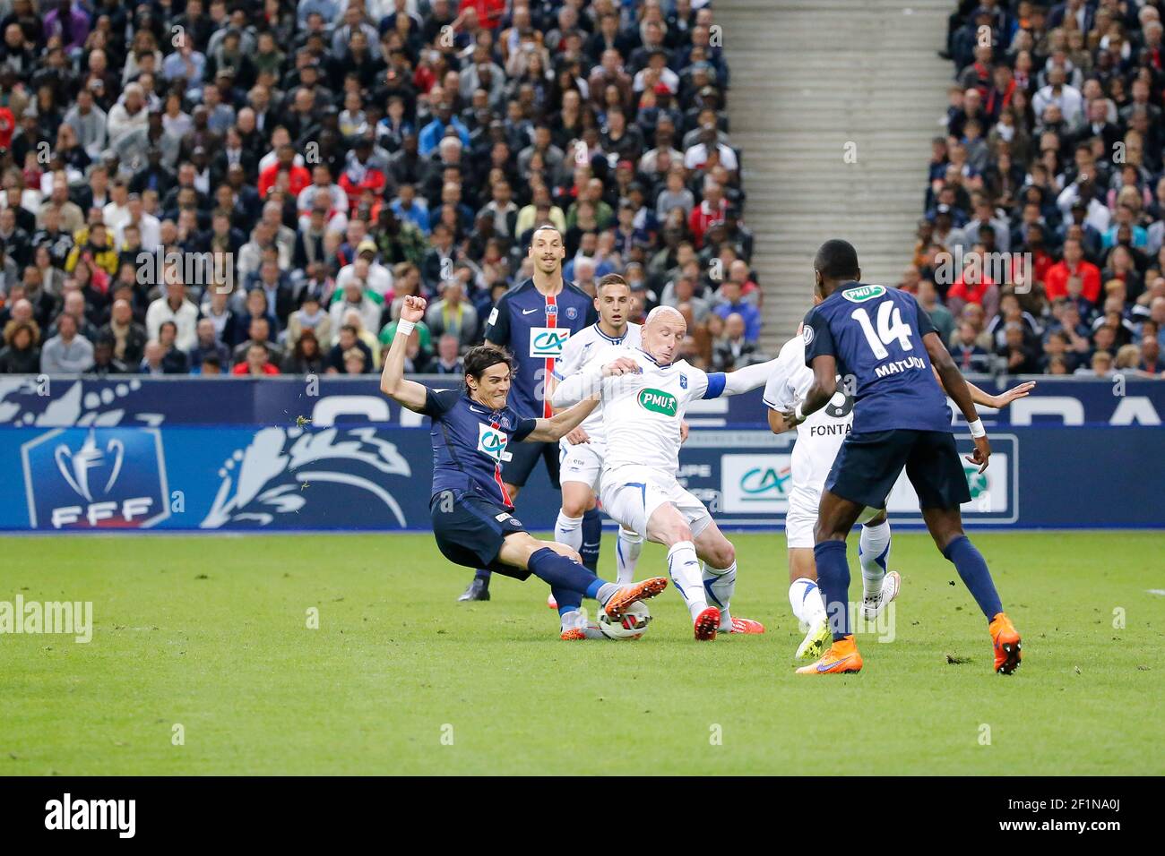 Edinson Roberto Paulo Cavani Gomez (psg) (El Matador) (El Botija) (Florestan), Sébastien PUYGRENIER (AJ Auxerre), Thomas FONTAINE (AJ Auxerre), Blaise Mathuidi (psg), Zlatan AJ Ibrahimovic (psg) lors du match de football final de la coupe française entre Auxerre et Saint Germain le 30 mai à Paris 2015 au Stade de France à Saint Denis, France - photo Stephane Allaman / DPPI Banque D'Images