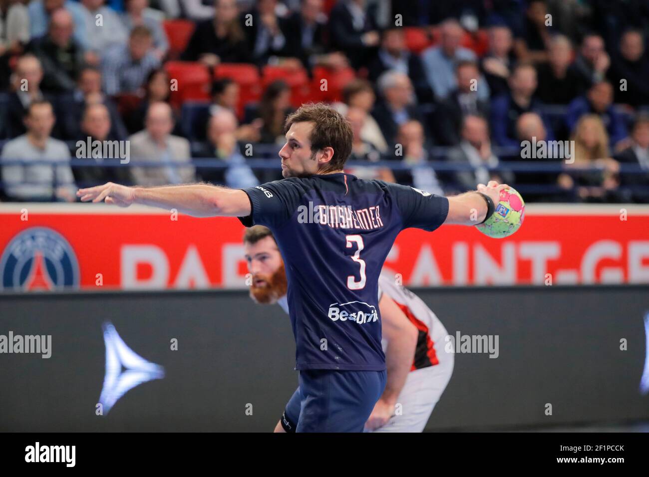 Uwe Gensheimer (PSG?Handball) lors du championnat de France D1 Handball match entre Paris Saint Germain Handball (PSG) et US Ivry Handball (USI), le 9 novembre 2016 au stade Pierre de Coubertin à Paris, France - photo Stephane Allaman / DPPI Banque D'Images