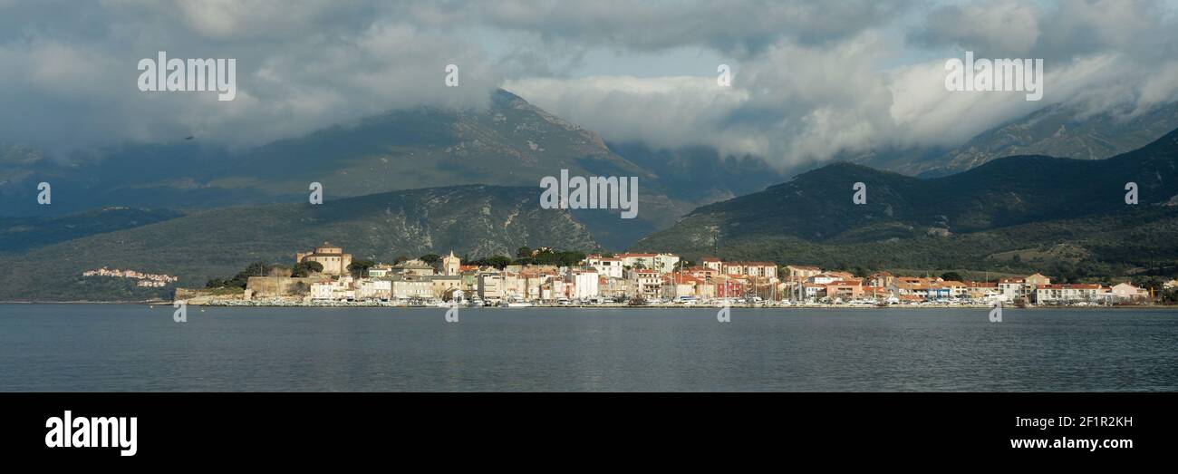 Ville de Saint Florent, vue mer, Corse Banque D'Images