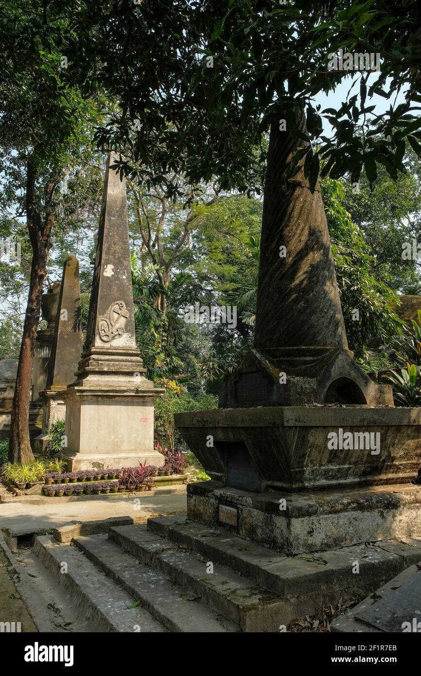 Kolkata, Inde - février 2021 : vues du cimetière de South Park Street à Kolkata le 2 février 2021 à Bengale occidental, Inde. Banque D'Images