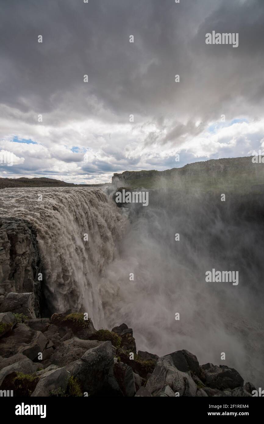 La puissante cascade de Dettifoss dans le nord de l'Islande Banque D'Images
