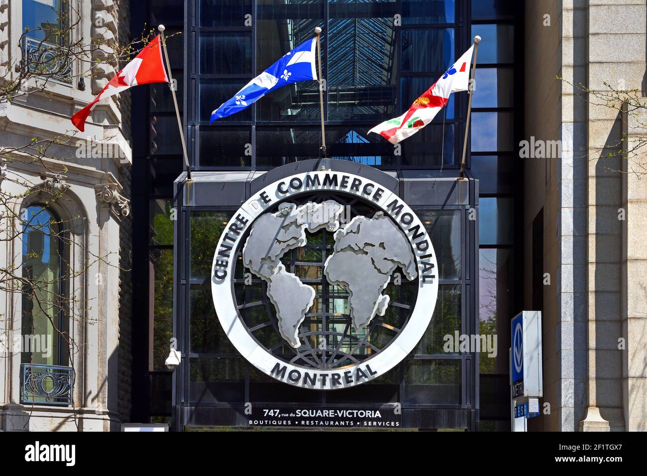 Centre E Commerge mondial Montréal, Canada, Canada, province, Québec. ( le World Trade Centre Montréal est un centre commercial, un complexe de bureaux et d'hôtels situé dans le quartier international de Montréal, Québec, Canada. Achevé en 1992 par Arcop, c'est un exemple d'un « gratte-ciel horizontal » et un exemple majeur de rénovation urbaine, de préservation architecturale et de réhabilitation ) Banque D'Images