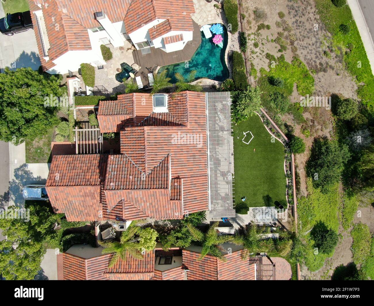 Vue aérienne sur la maison résidentielle de classe moyenne, Californie du Sud Banque D'Images