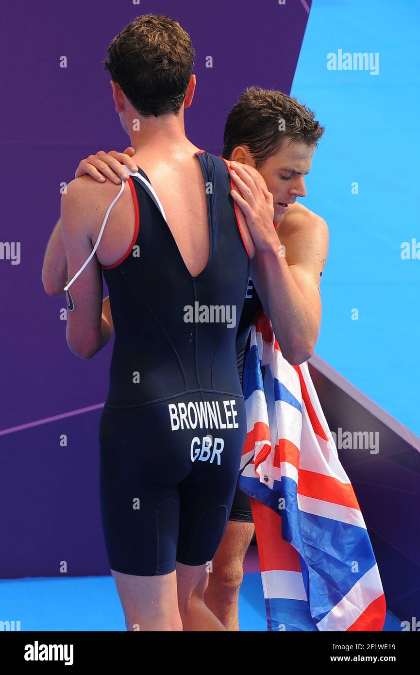 JEUX OLYMPIQUES DE LONDRES 2012 - LONDRES (ENG) - 07/08/2012 - PHOTO : POOL / KMSP / DPPITRIATHLON HOMMES - Alistair BROWNLEE (GBR)/ Jonathan BROWNLEE (GBR) Frères / Banque D'Images
