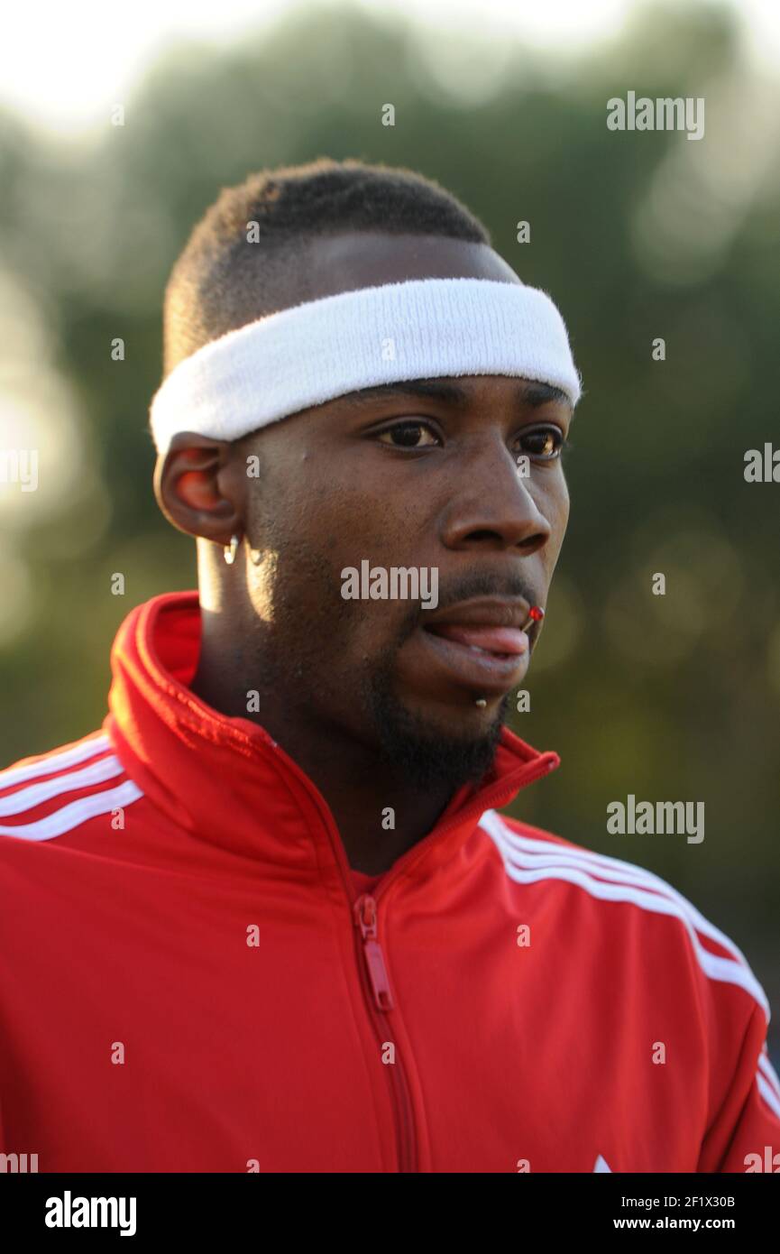 ATHLÉTISME - RENCONTRE CA MONTREUIL 93 2013 - MONTREUIL-SOUS-BOIS (FRA) - 03/06/2013 - PHOTO STEPHANE KEMPINAIRE / KMSP / DPPI - TRIPLE SAUT - HOMMES - PHILLIPS IDOWU (GBR) Banque D'Images