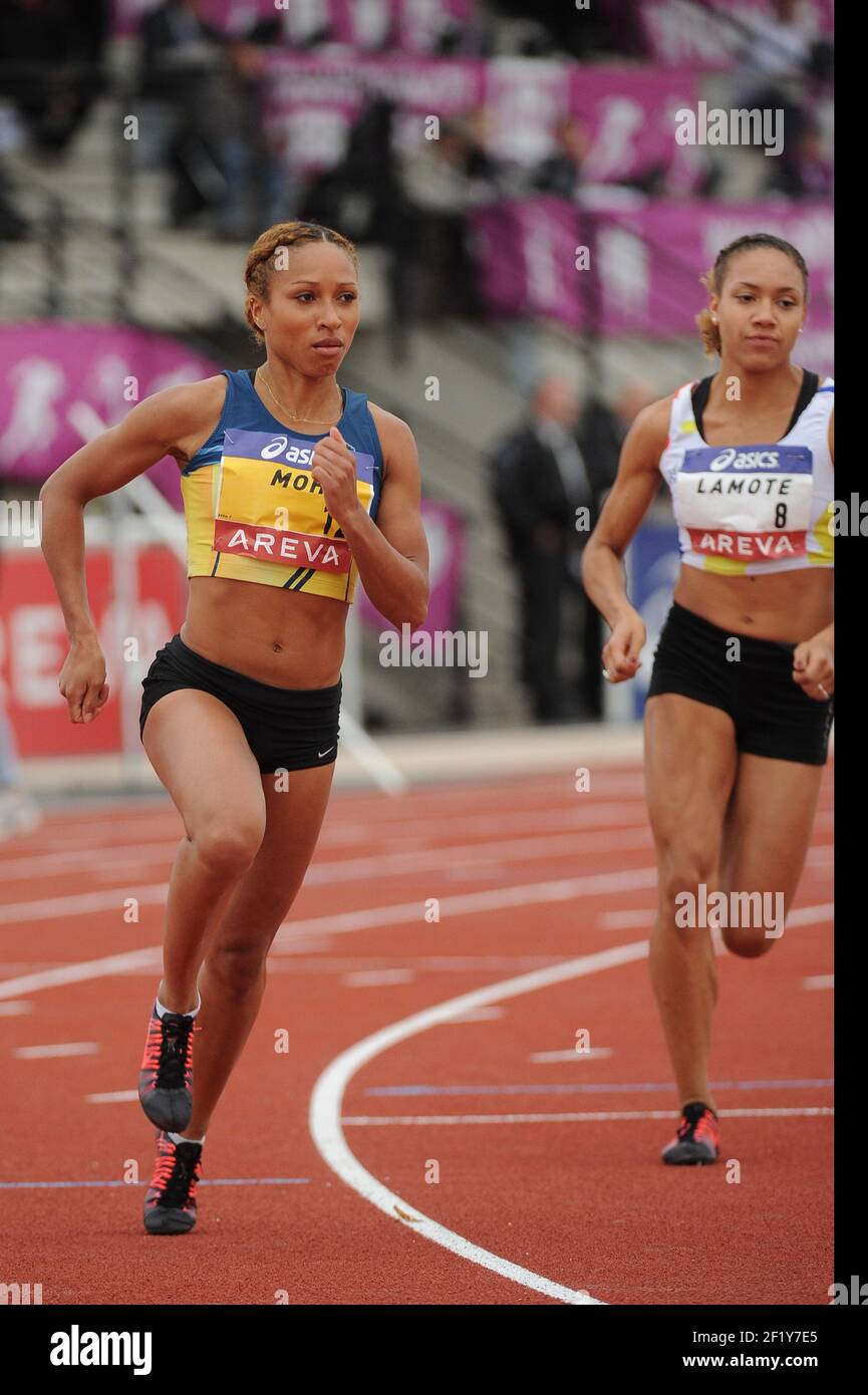 Clarisse MOH (FRA) sur 800 m femmes pendant les Championnats d'élite français 2014, au Stade Georges-Hebert, Reims, France, le 11 juillet 2014. Photo Stephane Kempinaire / KMSP / DPPI Banque D'Images