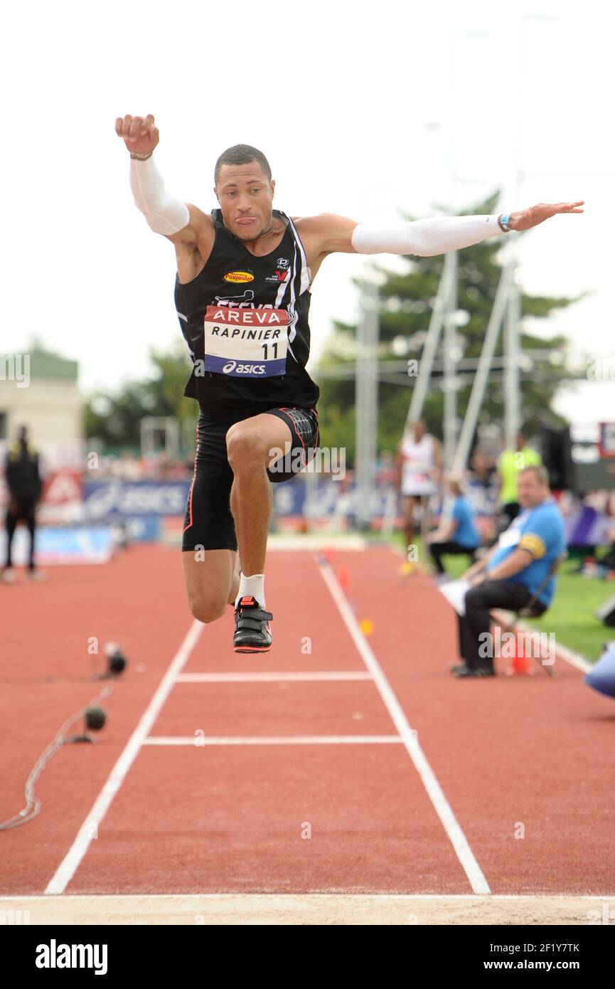 Yoann Rpinier (FRA) sur Triple Jump lors des Championnats de France élite 2014, au Stade Georges-Hebert, Reims, France, le 12 juillet 2014. Photo Stephane Kempinaire / KMSP / DPPI Banque D'Images