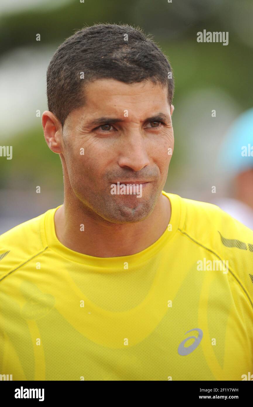 Salim SQdiri (FRA) sur le long saut lors des championnats d'élite français 2014, au stade Georges-Hebert, Reims, France, le 13 juillet 2014. Photo Stephane Kempinaire / KMSP / DPPI Banque D'Images