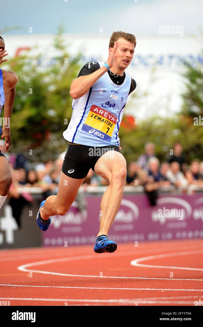 Christophe Lemaitre (FRA) sur 200 m hommes pendant les Championnats d'élite français 2014, au Stade Georges-Hebert, Reims, France, le 13 juillet 2014. Photo Stephane Kempinaire / KMSP / DPPI Banque D'Images
