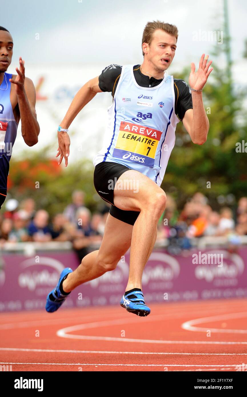 Christophe Lemaitre (FRA) sur 200 m hommes pendant les Championnats d'élite français 2014, au Stade Georges-Hebert, Reims, France, le 13 juillet 2014. Photo Stephane Kempinaire / KMSP / DPPI Banque D'Images
