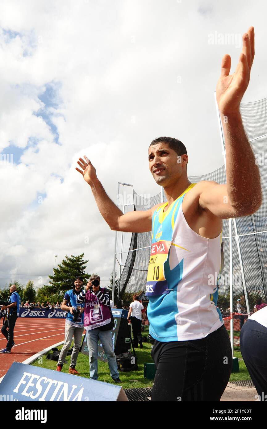 Salim SQdiri (FRA) sur le long saut lors des championnats d'élite français 2014, au stade Georges-Hebert, Reims, France, le 13 juillet 2014. Photo Stephane Kempinaire / KMSP / DPPI Banque D'Images