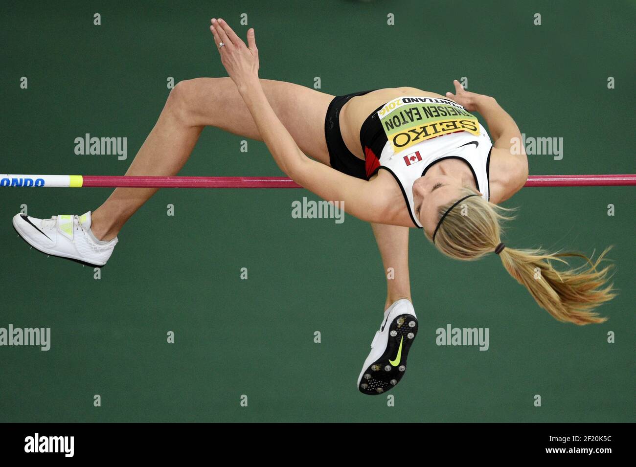 Brianne Theisen Eaton, du Canada, participe au Pentathlon (saut en hauteur) lors des Championnats du monde en salle de l'IAAF au Centre des congrès de l'Oregon, à Portland, aux États-Unis, le 18 mars 2016 - photo Philippe Millereau / KMSP / DPPI Banque D'Images