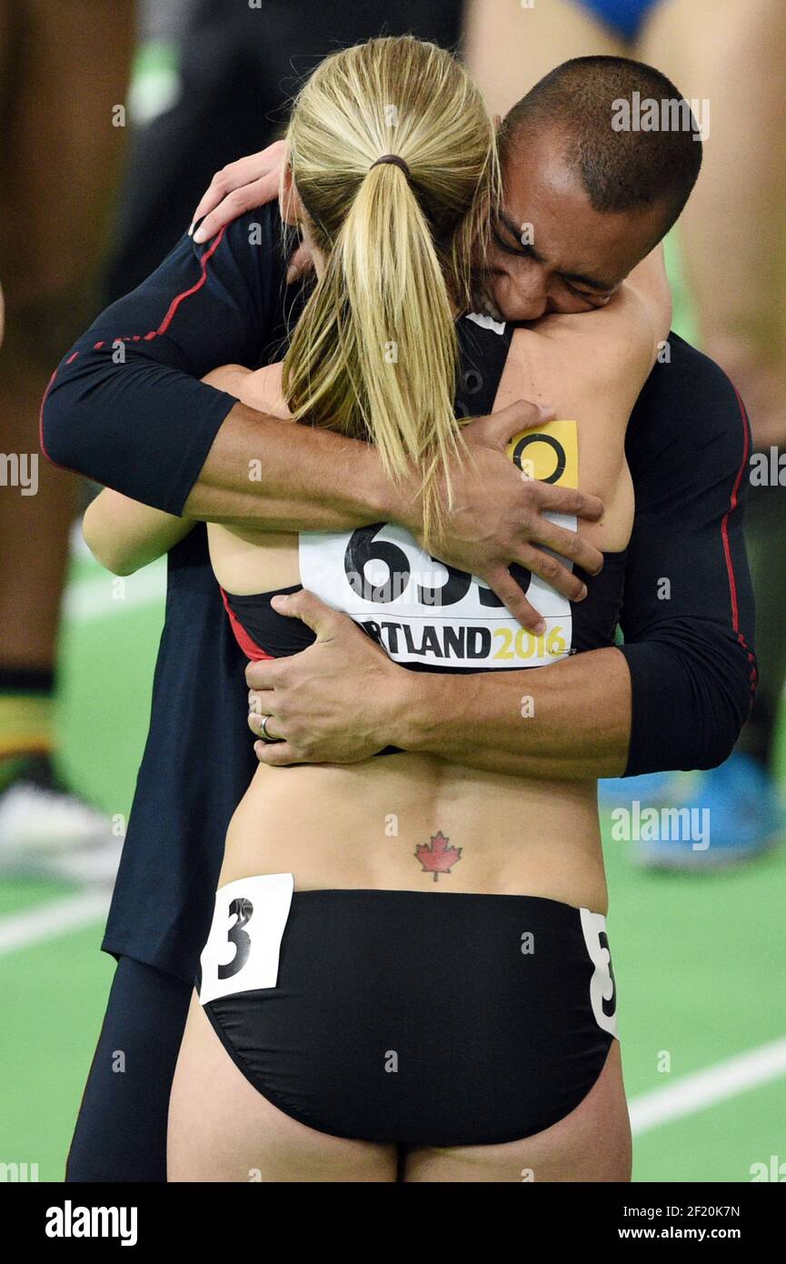 Brianne Theisen Eaton, du Canada, félicite son mari Ashton Eaton au Pentathlon après sa victoire aux Championnats du monde en salle de l'IAAF au Centre des congrès de l'Oregon, à Portland, aux États-Unis, le 18 mars 2016 - photo Philippe Millereau / KMSP / DPPI Banque D'Images