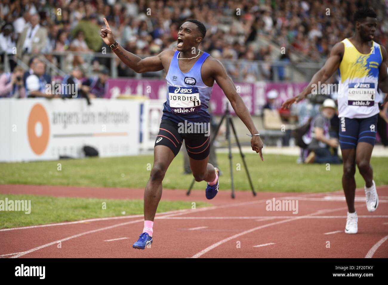 Thomas Jordier (FRA) participe et remporte la finale masculine de 400 m lors de l'élite des Championnats de France d'athlétisme, à Angers, France, les 24 et 26 juin 2016 - photo Stephane Kempinaire / KMSP / DPPI Banque D'Images