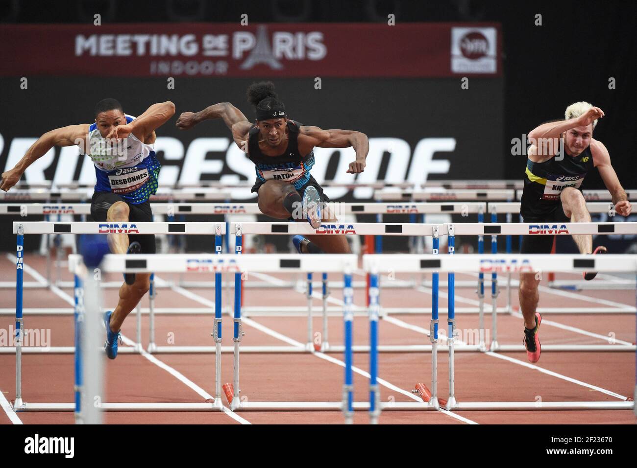 Jarret Eaton des Etats-Unis concurrence dans 60m haies lors de la rencontre  intérieure Athletics de Paris 2018, à l'AccorHotels Arena (Bercy) à Paris,  France le 7 février 2018 - photo Jean-Marie Hervio /