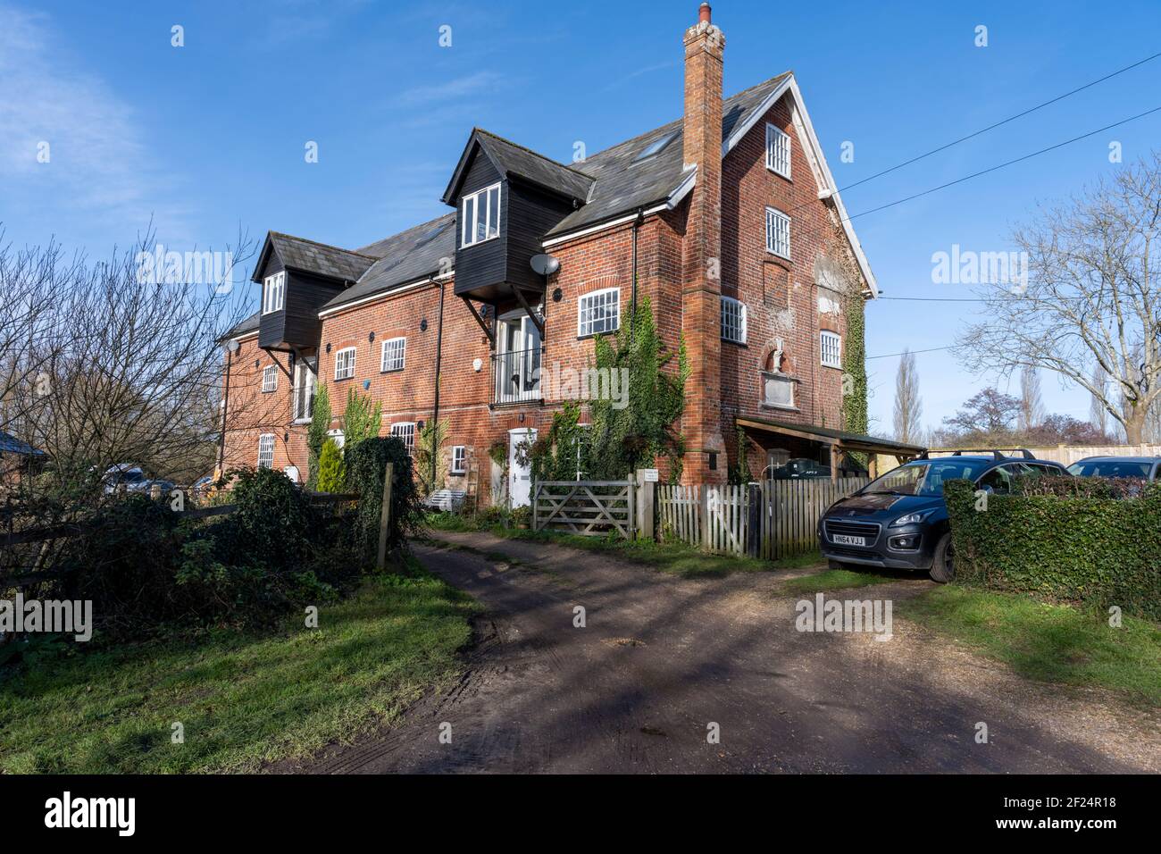 Nourling Mill, River Test, Mill Lane, Nourling et Rownhams, Test Valley, Hampshire, Angleterre, Royaume-Uni Banque D'Images