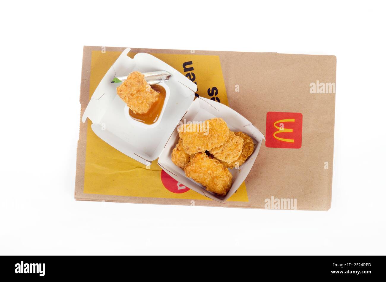 McDonald's, 6 boîtes de Chicken McNuggets avec sauce trempée Banque D'Images