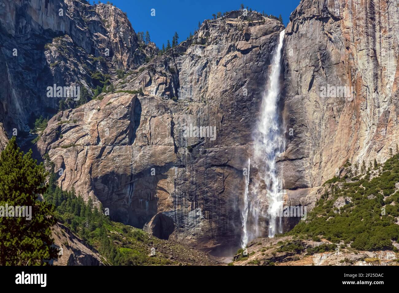 Cascade de Yosemite Banque D'Images