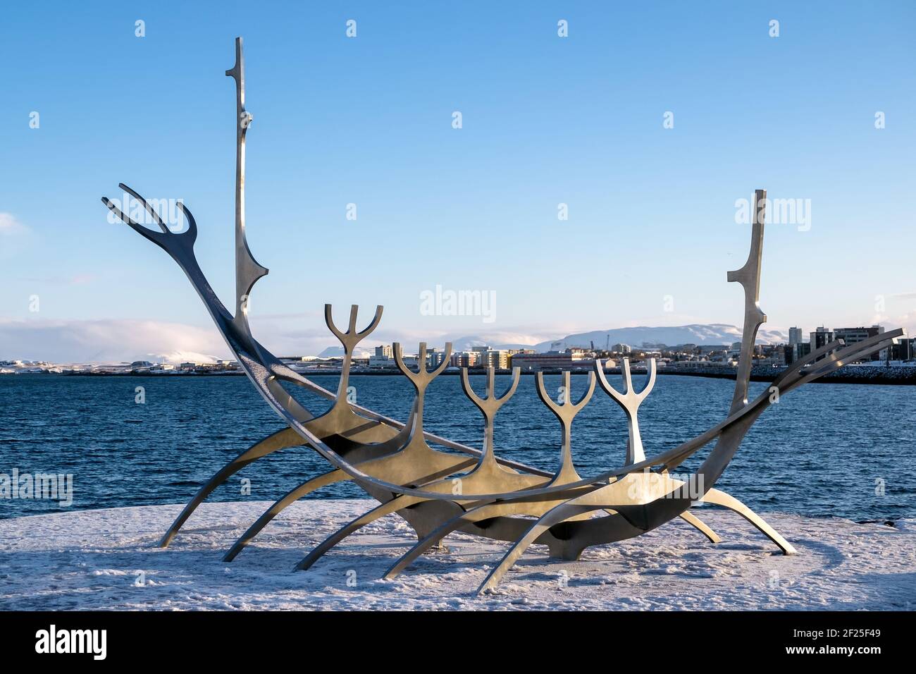 Bien Voyager à Reykjavik Banque D'Images