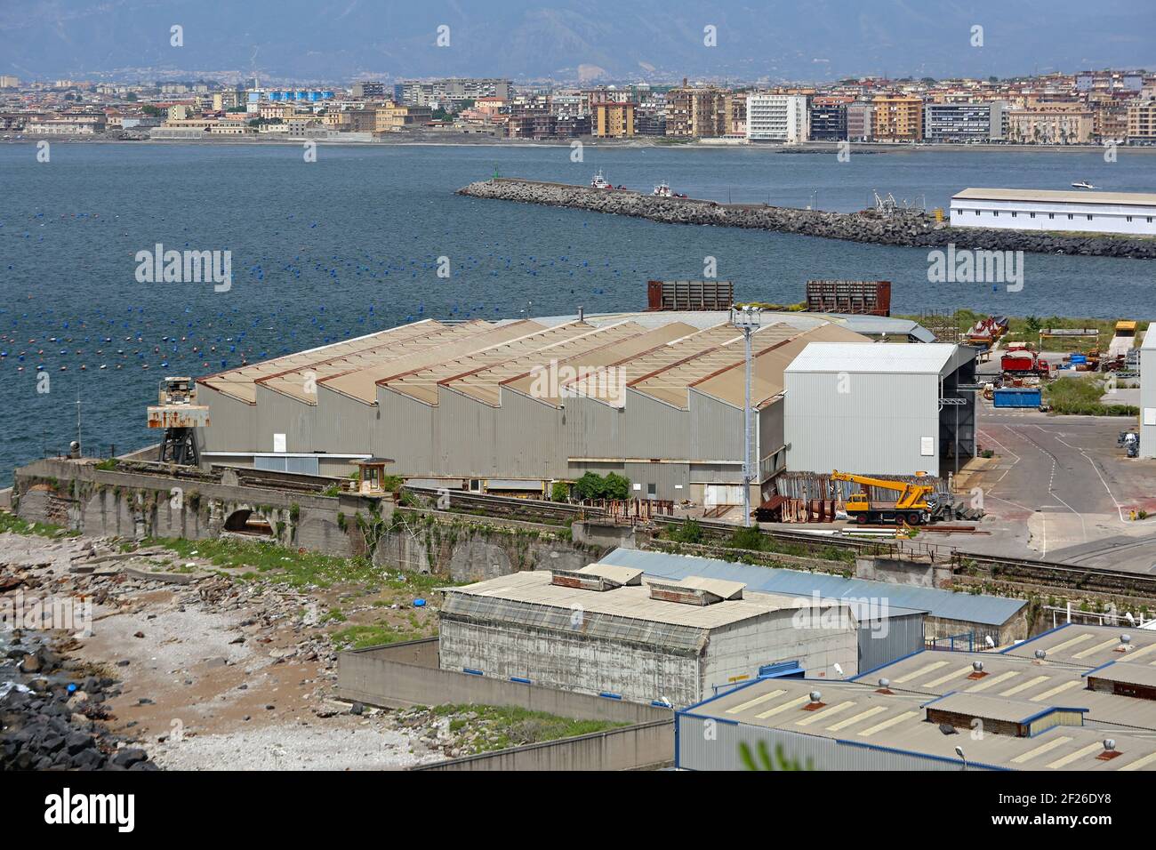 Bâtiment du chantier naval à Castellammare di Stabia près de Naples Italie Banque D'Images