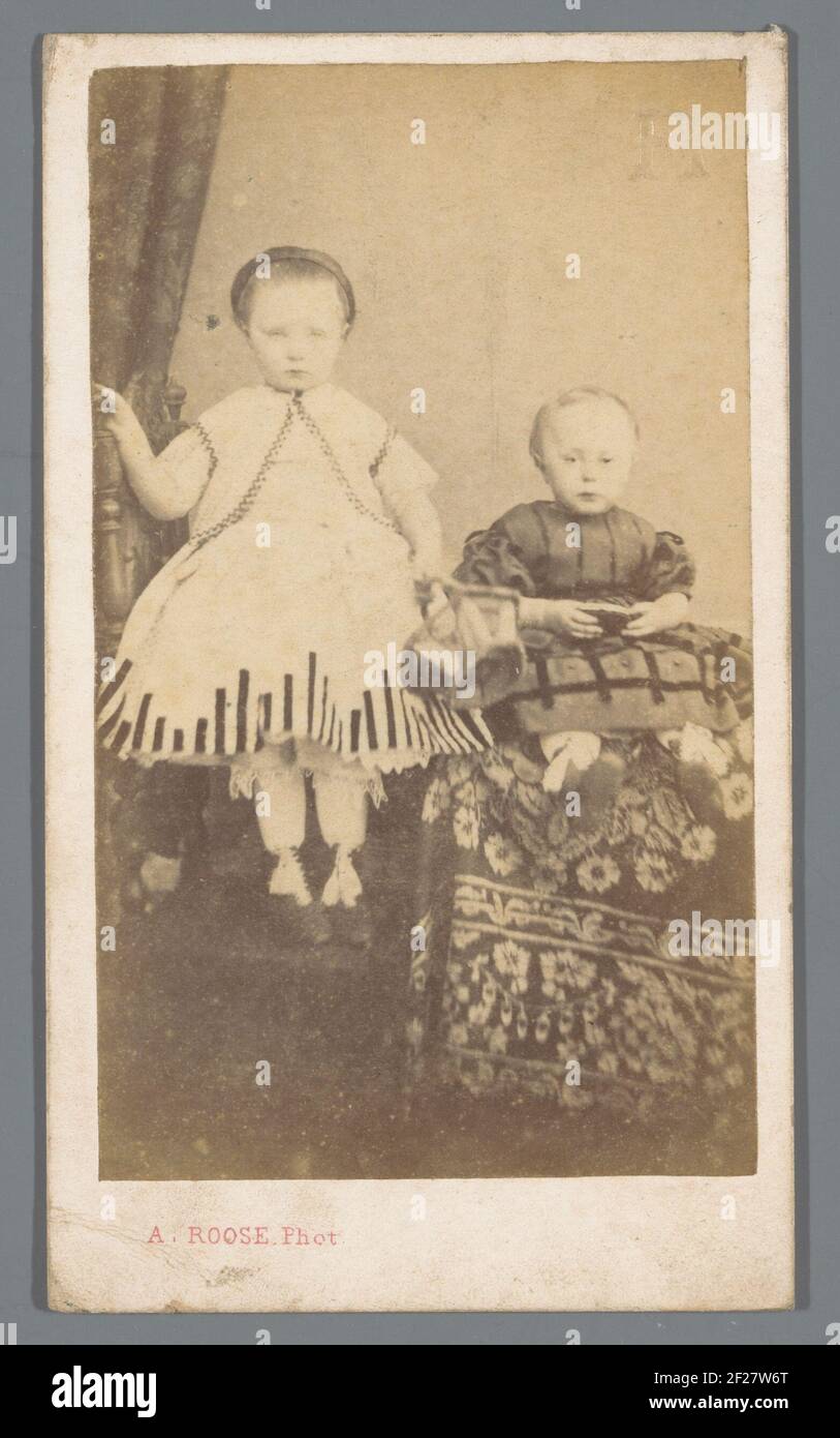 Portrait de deux enfants .. Banque D'Images