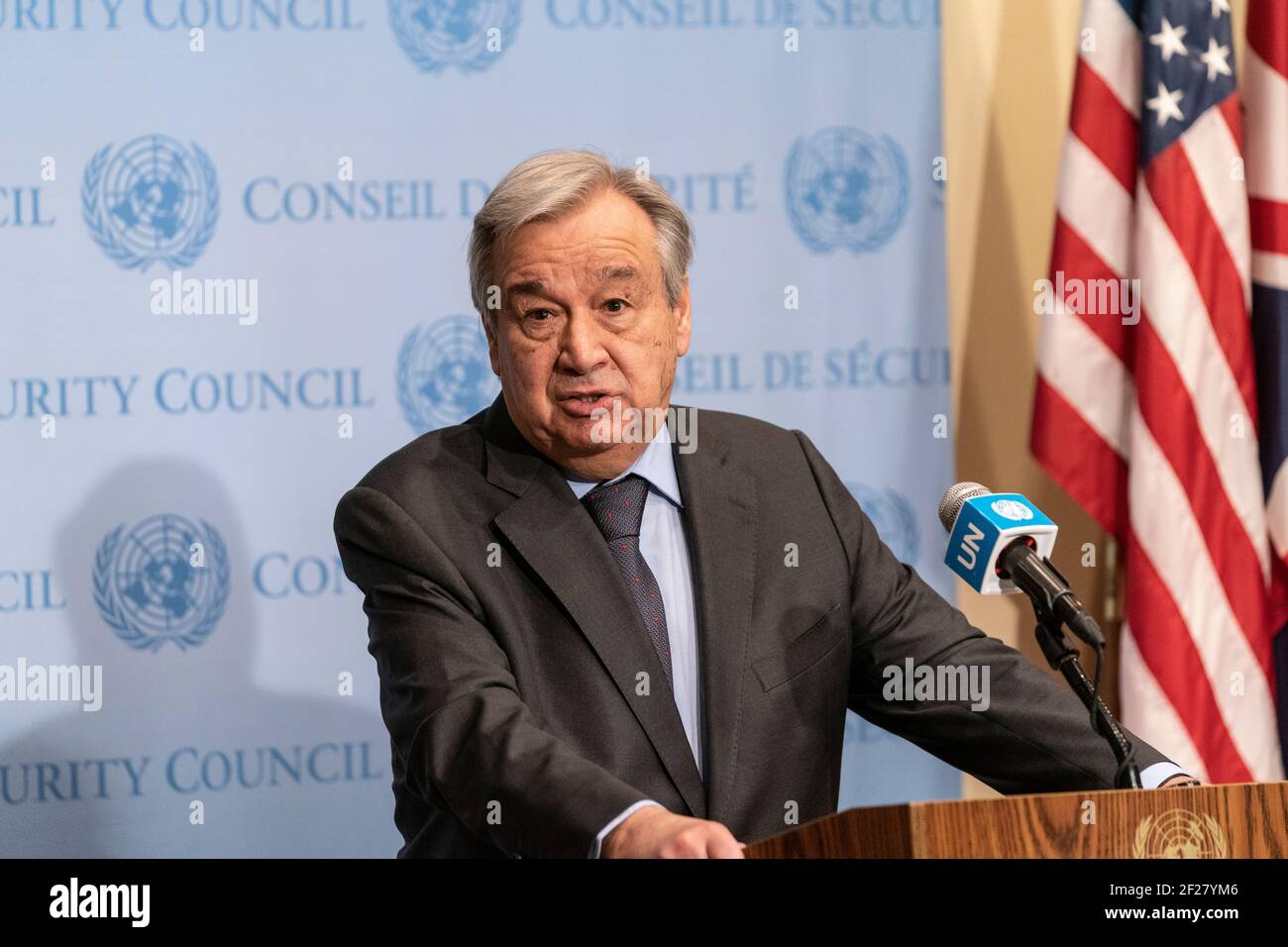 New York, NY - 10 mars 2021: SG Antonio Guterres mène des activités de presse consacrées au 10e anniversaire du conflit syrien au siège de l'ONU Banque D'Images