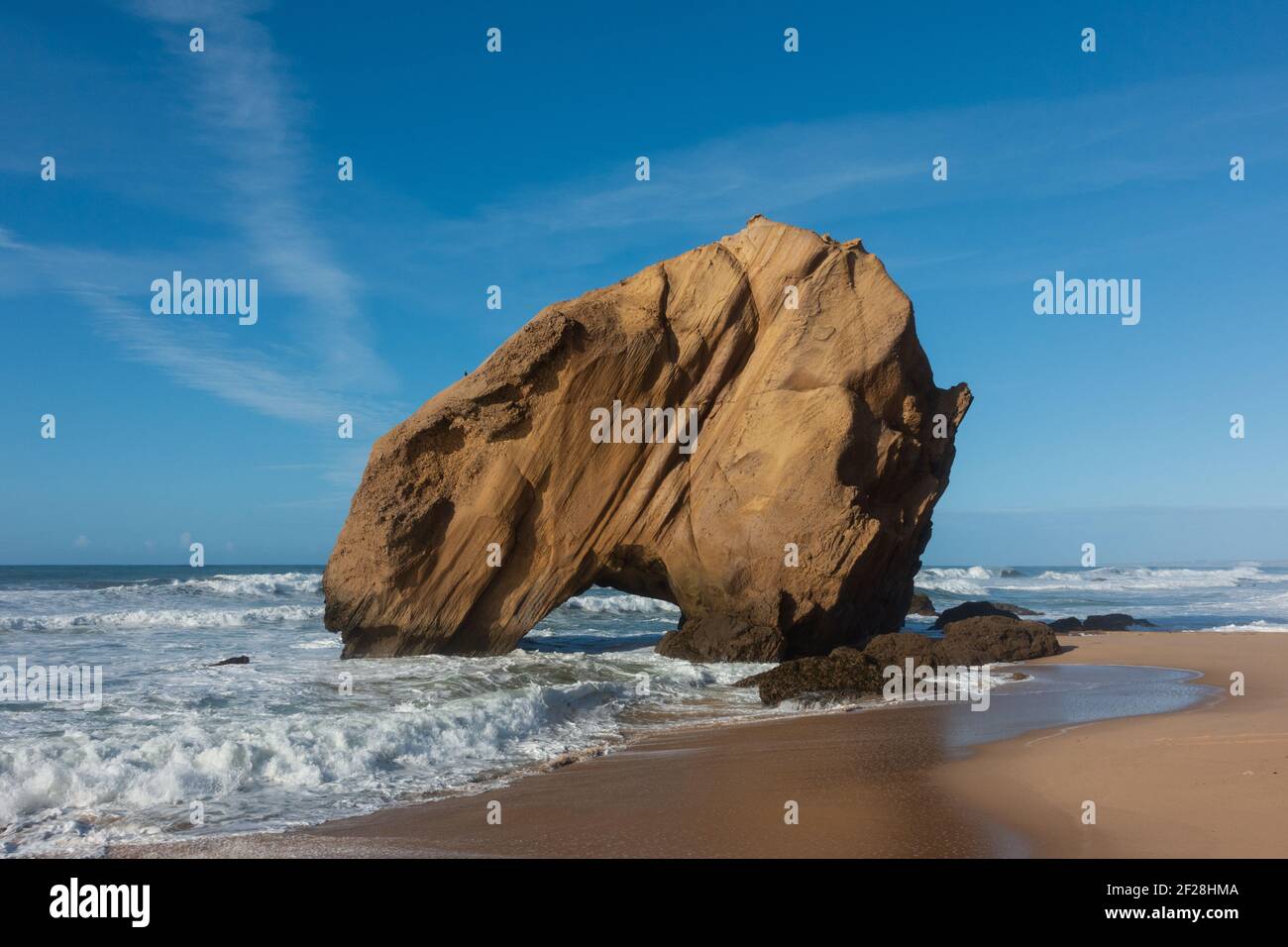 Praia de Santa Cruz Beach, rocher, à Torres Vedras, Portugal Banque D'Images