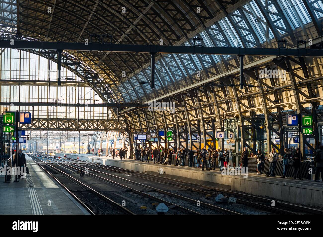 Centraal Station, Amsterdam, pays-Bas. Banque D'Images